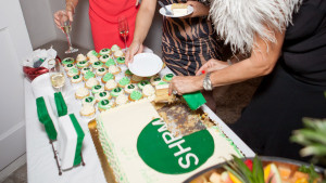 SHRM cutting of the cake at 10th anniversary event